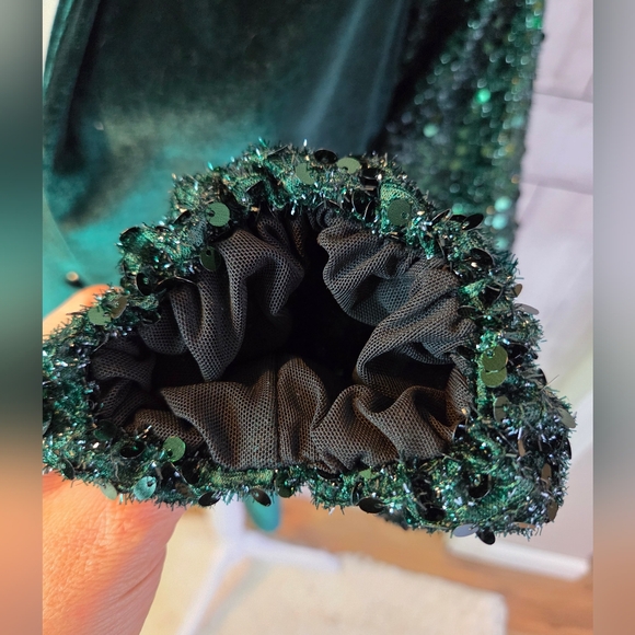 Velvet Green Blouse with Sequin Sleeves - Picture 4 of 5